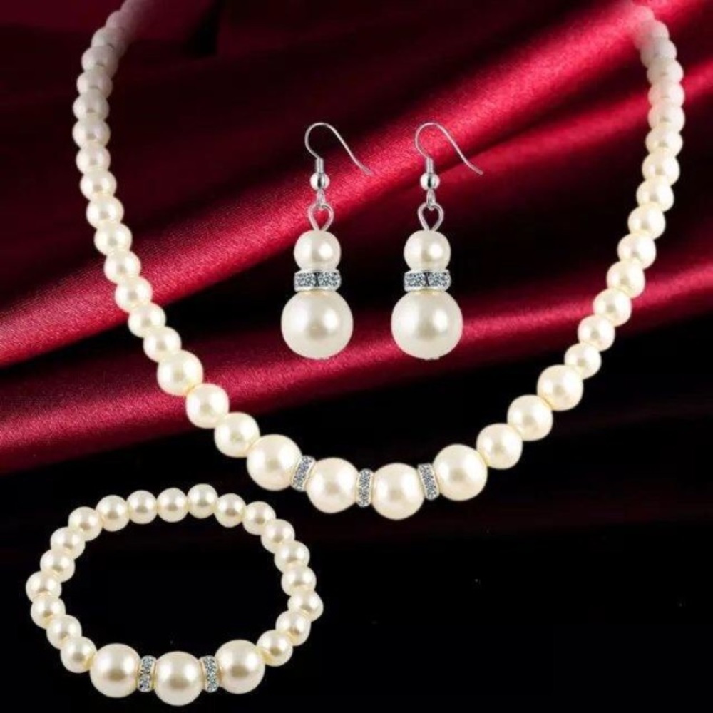 Pearl Necklace set